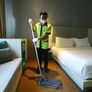 Un hôtel à Gombe Kinshasa recherche 12 servantes pour travailler,